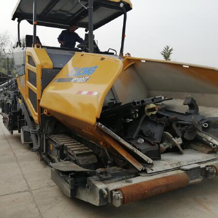 徐工RP1005T摊铺机