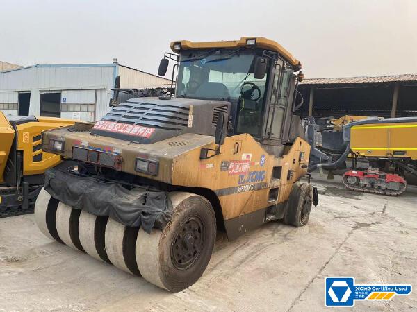 徐工XP363KS輪胎壓路機(36噸膠輪)