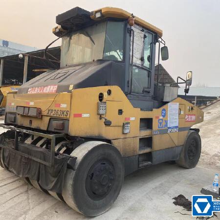 徐工XP363KS轮胎压路机(36吨胶轮)