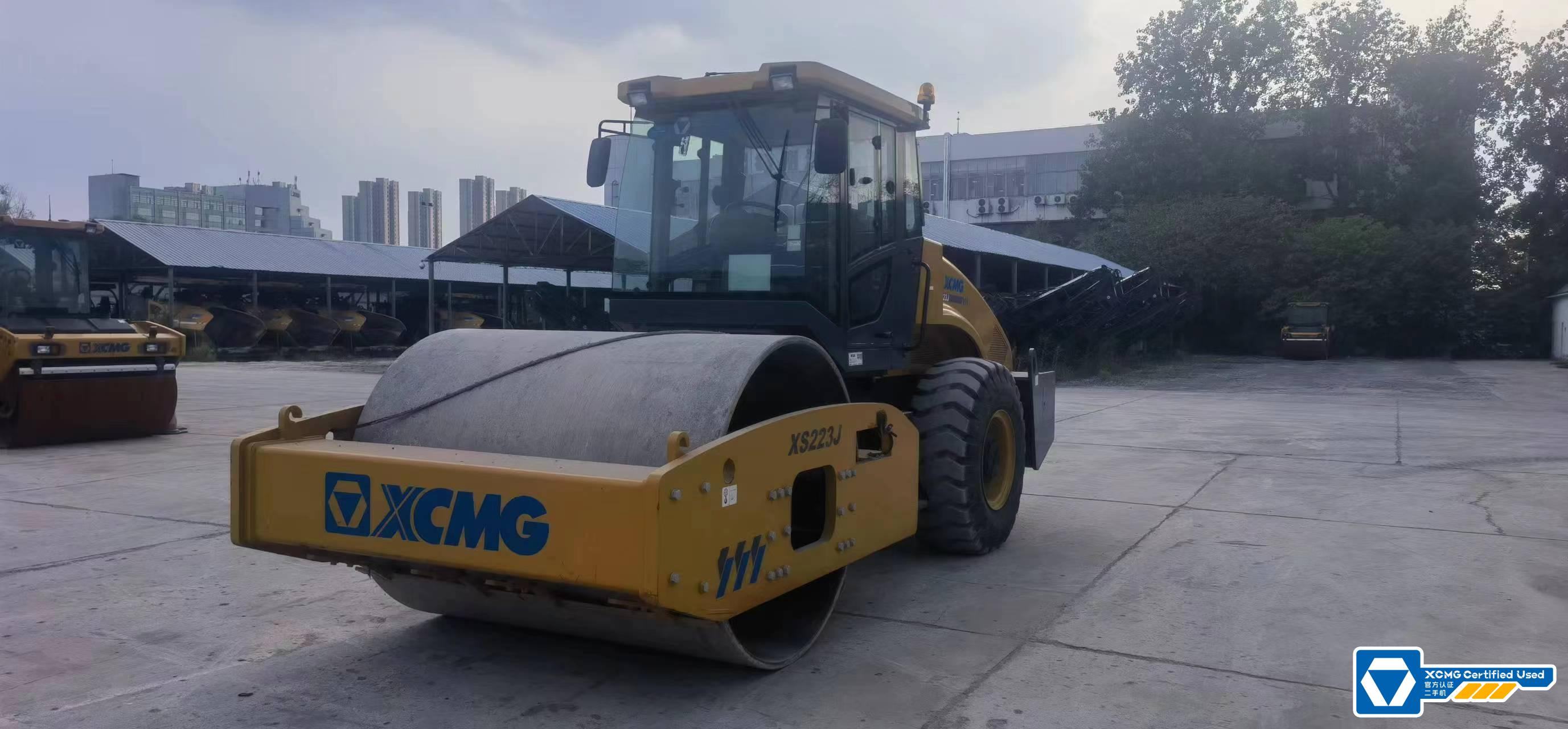 徐工XS223J單鋼輪壓路機