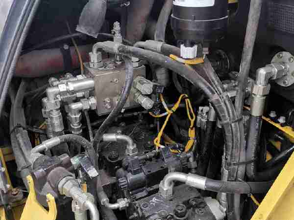 徐工XD133C雙鋼輪壓路機(jī)