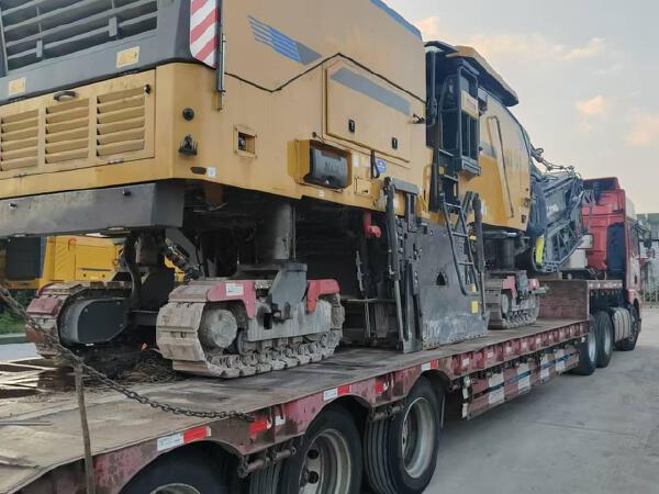 徐工XM2005KⅣ銑刨機(jī)