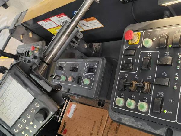 徐工XM2005S銑刨機(jī)