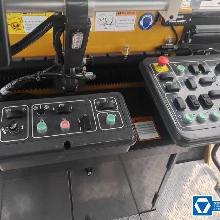 徐工XM2005Ⅳ铣刨机