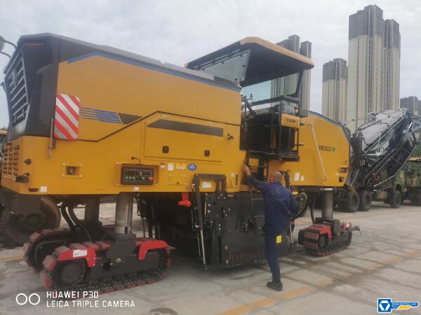 徐工XM2005Ⅳ銑刨機(jī)