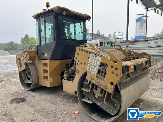 徐工XD135TCIV雙鋼輪壓路機