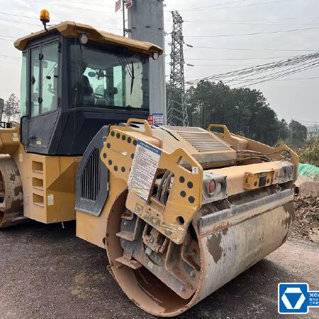 徐工XD135TCIV双钢轮压路机