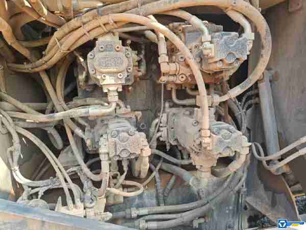 徐工RP1005HDIV攤鋪機(jī)