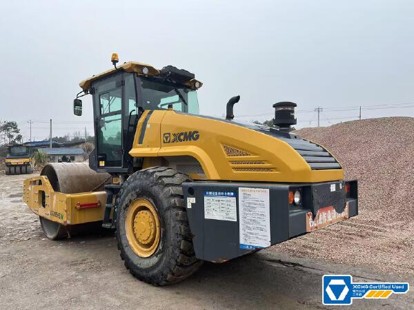 徐工XS265HSIV單鋼輪壓路機(jī)