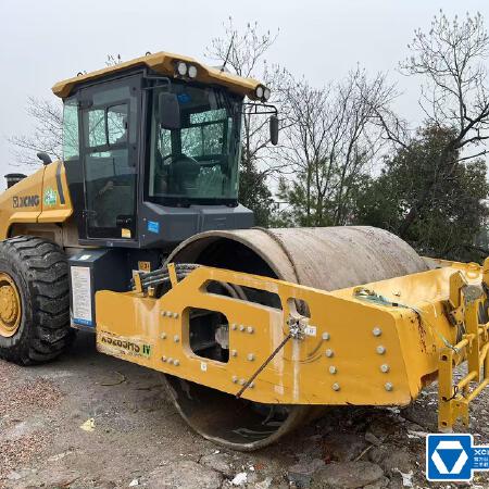 徐工XS265HSIV单钢轮压路机