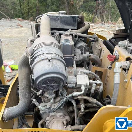 徐工XMR303IV手扶式振动压路机