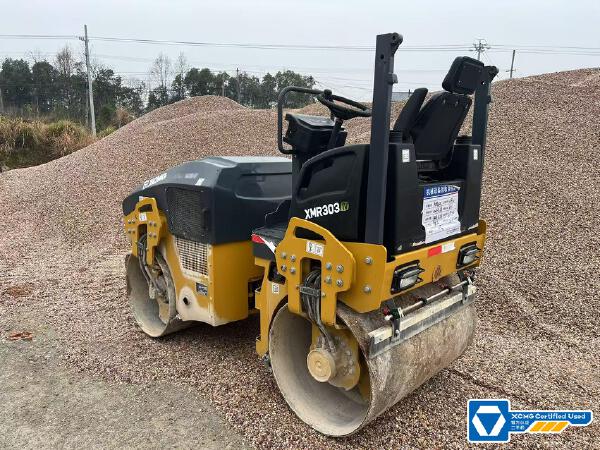 徐工XMR303IV手扶式振動壓路機(jī)