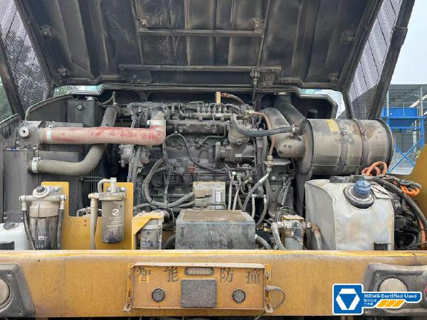 徐工XP305KSIV輪胎壓路機(jī)