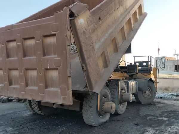 徐工XDR80T寬體車