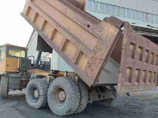 徐工XDR80T寬體車