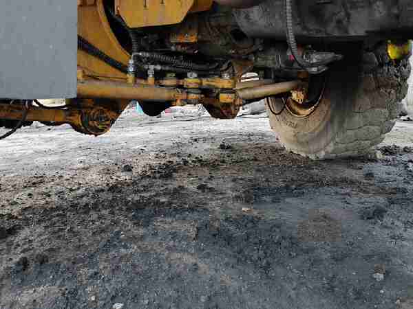 徐工XDR80T寬體車