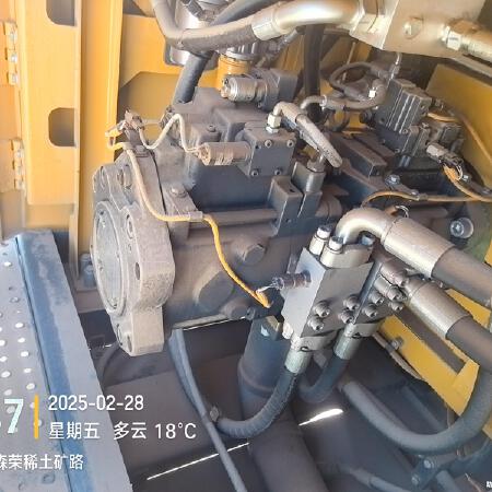 徐工XE800GA履带式挖掘机