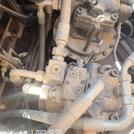 徐工XE800GA履带式挖掘机