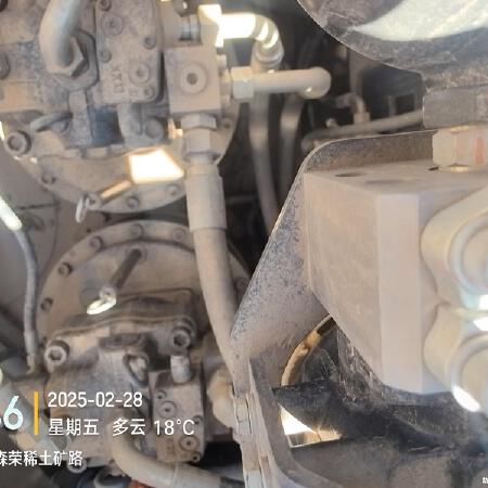 徐工XE800GA履带式挖掘机