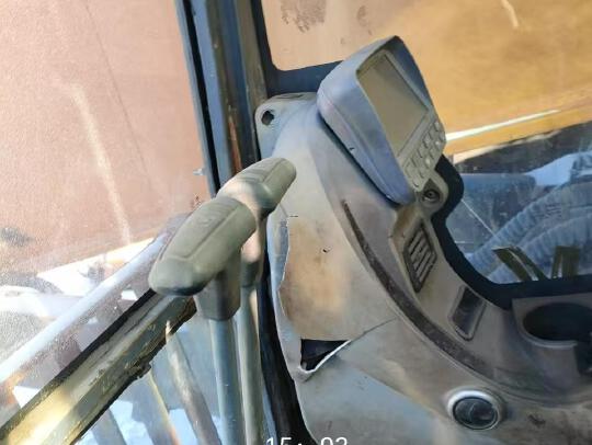 徐工XE950D履帶式挖掘機(jī)