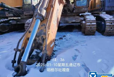 徐工XE950D履帶式挖掘機(jī)