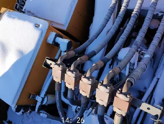 徐工XE950D履帶式挖掘機(jī)