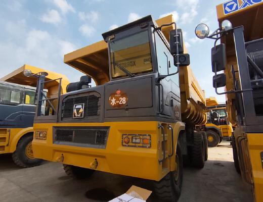 徐工XDM80宽体车