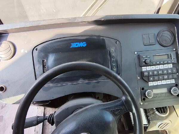 徐工XDM80寬體車