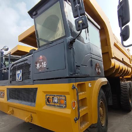 徐工XDM80宽体车