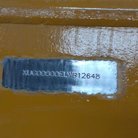 徐工XDM80宽体车