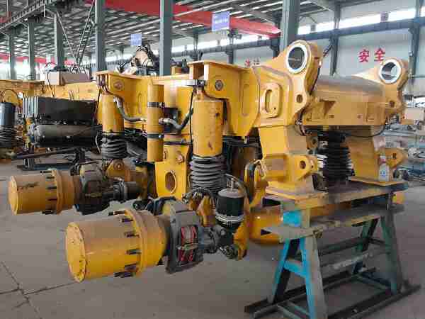 徐工XDM80寬體車