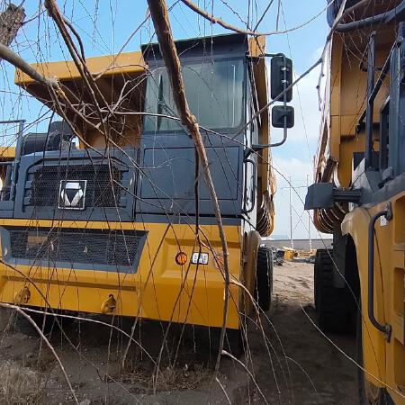 徐工XDM80宽体车