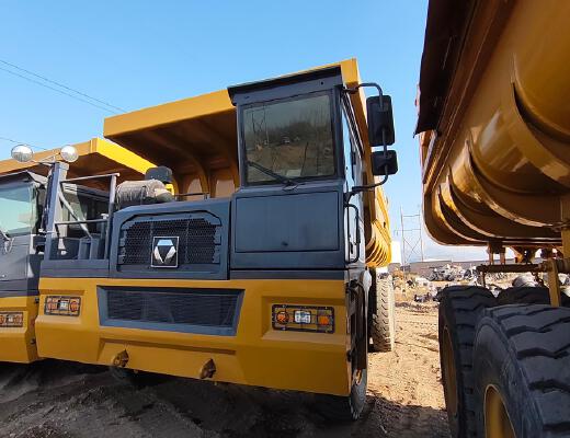 徐工XDM80宽体车