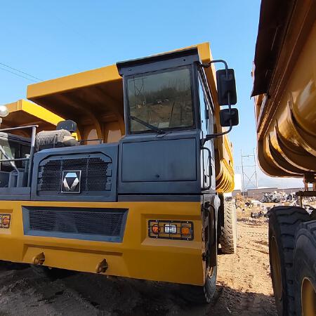 徐工XDM80宽体车