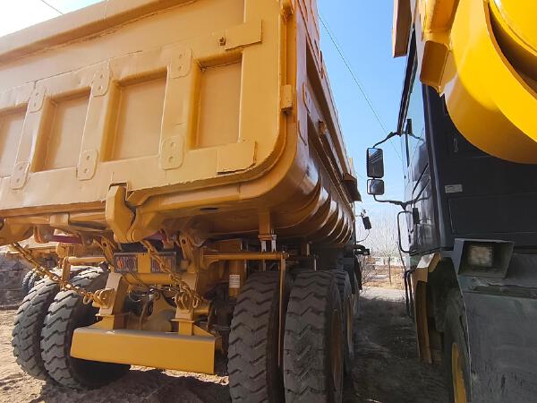 徐工XDM80寬體車