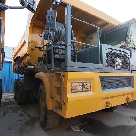 徐工XDM80宽体车