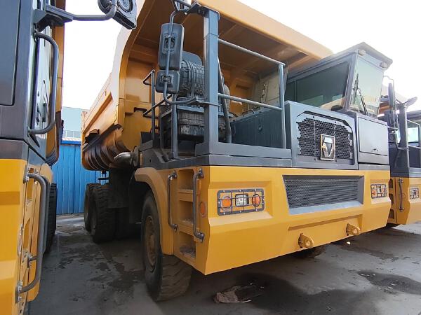 徐工XDM80寬體車