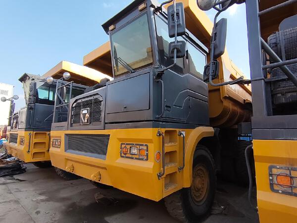 徐工XDM80寬體車