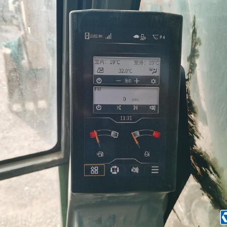 徐工XE200GH履带式挖掘机