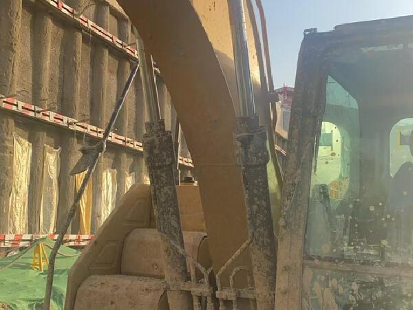 徐工XE135GA履带式挖掘机