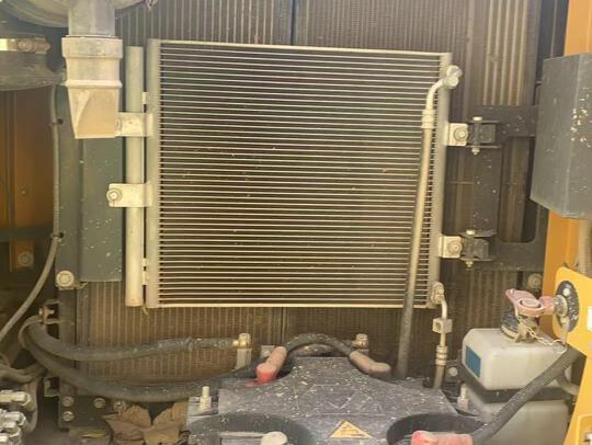 徐工XE135GA履带式挖掘机