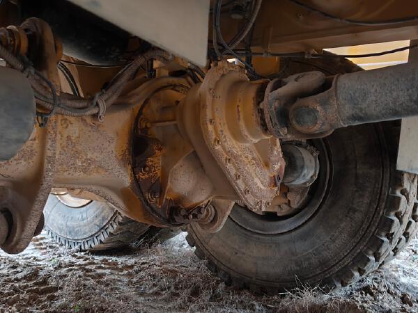 徐工XDR85T寬體車