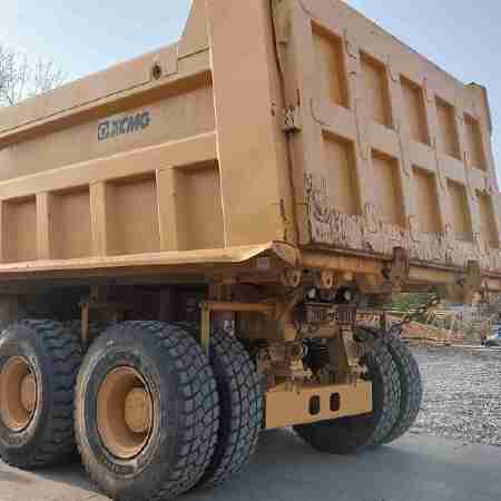 徐工XDR80T宽体车