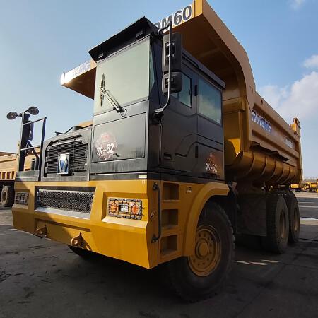 徐工XDM80宽体车