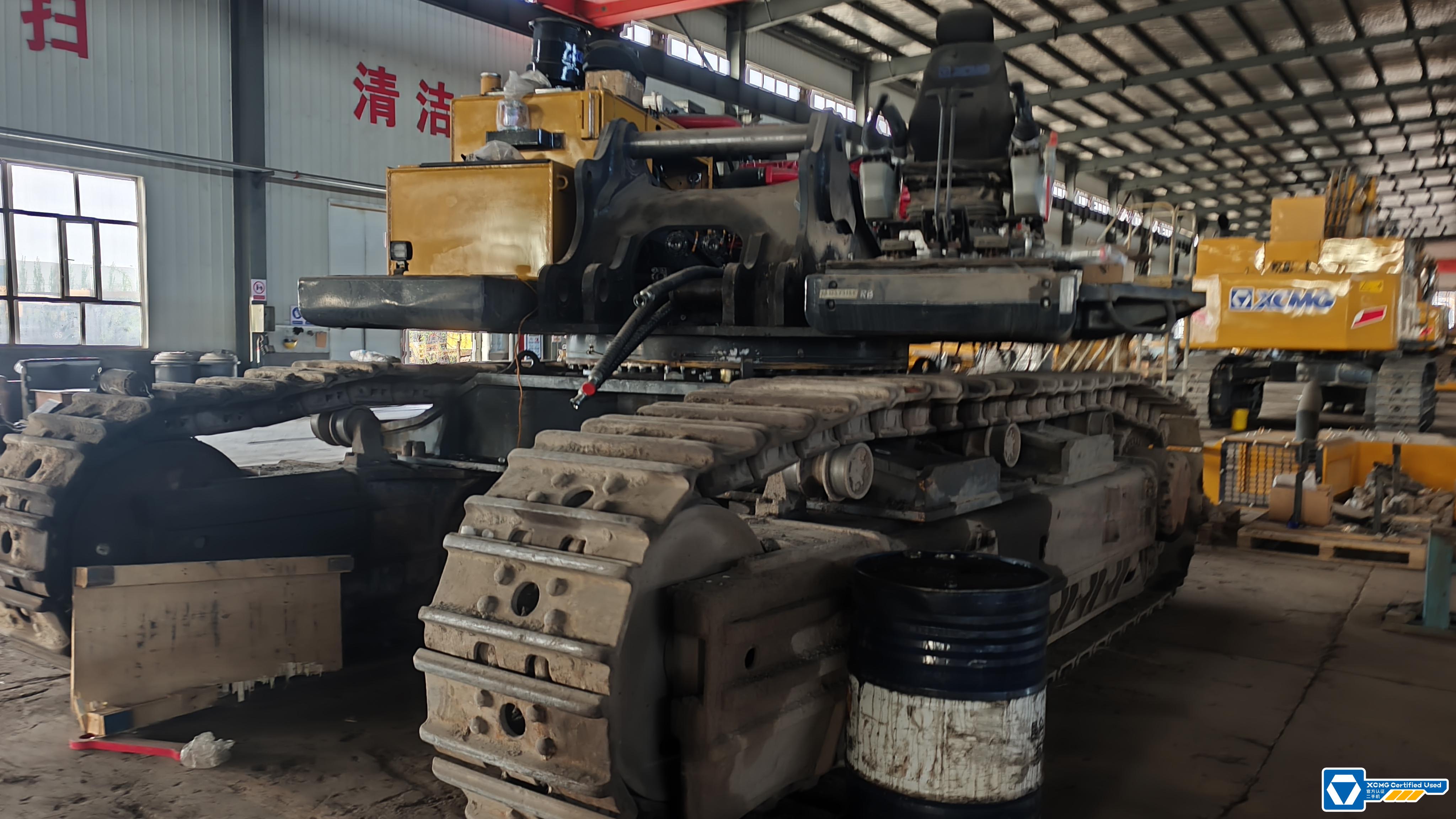 徐工XE700D履帶式挖掘機