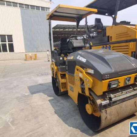 徐工XMR303IV手扶式振动压路机