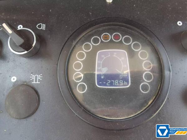 徐工XMR303IV手扶式振動(dòng)壓路機(jī)