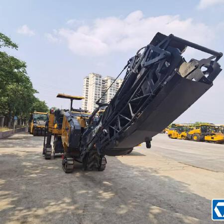 徐工XM1205F铣刨机