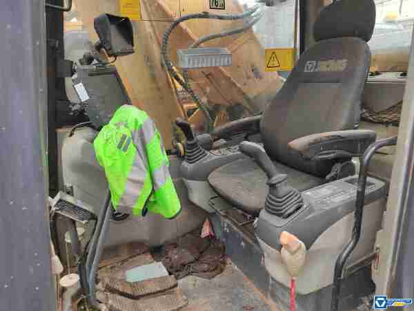 徐工XR220D旋挖鉆機