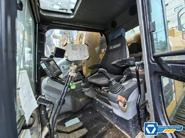 徐工XR320D旋挖鉆機